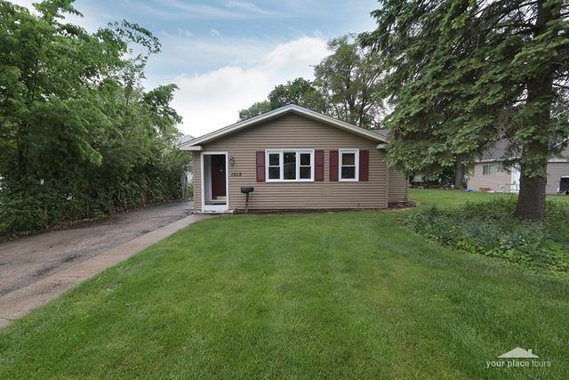 1015 Charles St., Aurora, IL 60506