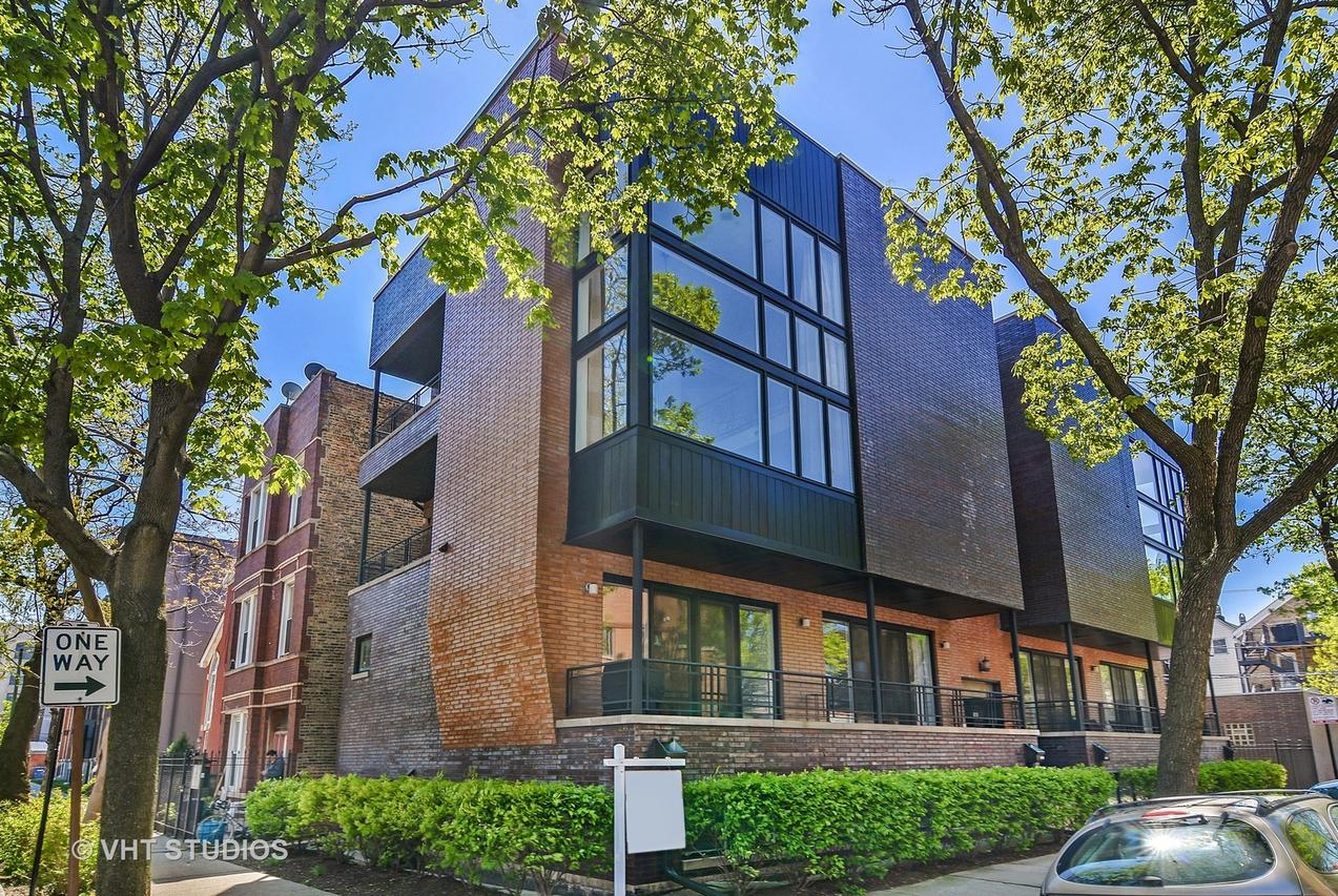 1641 W Pearson St. #2E, Chicago, IL 60622