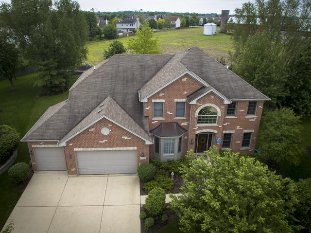 2108 Gardner Cir., Aurora, IL 60503