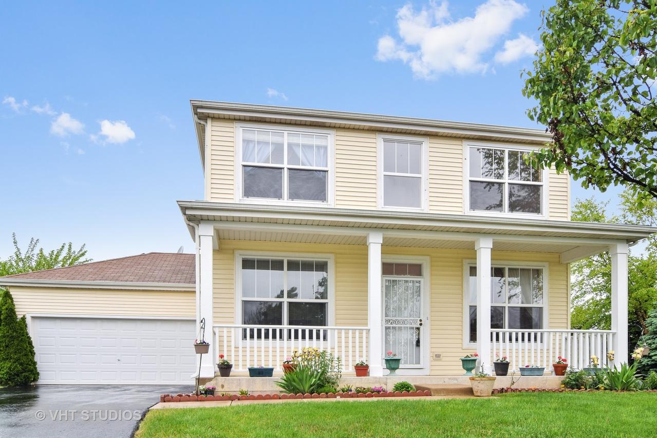 793 Frieder Ct., Aurora, IL 60504