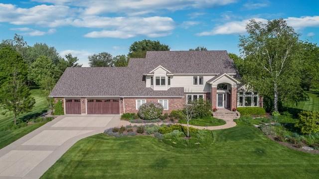 4N897 Westwoods Dr., St. Charles, IL 60175