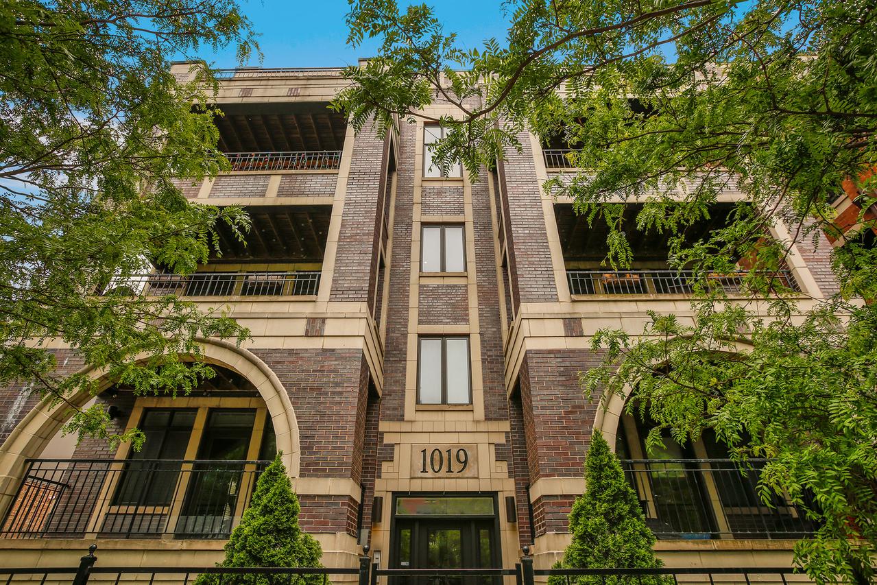 1019 W Monroe St. #4E, Chicago, IL 60607