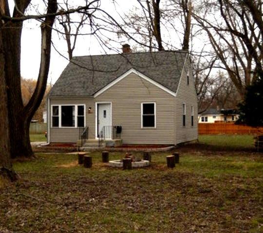 3621 Rose Manor Ter., Markham, IL 60428