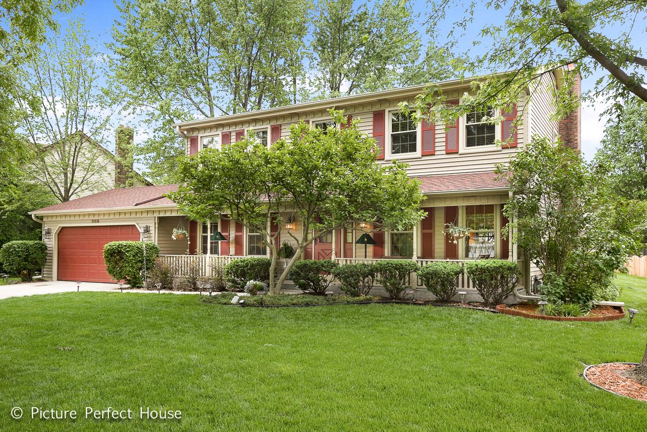 860 Buttonwood Cir., Naperville, IL 60540