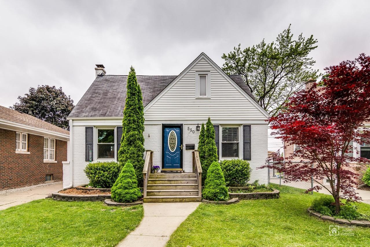 550 Orchard Ct., Des Plaines, IL 60016