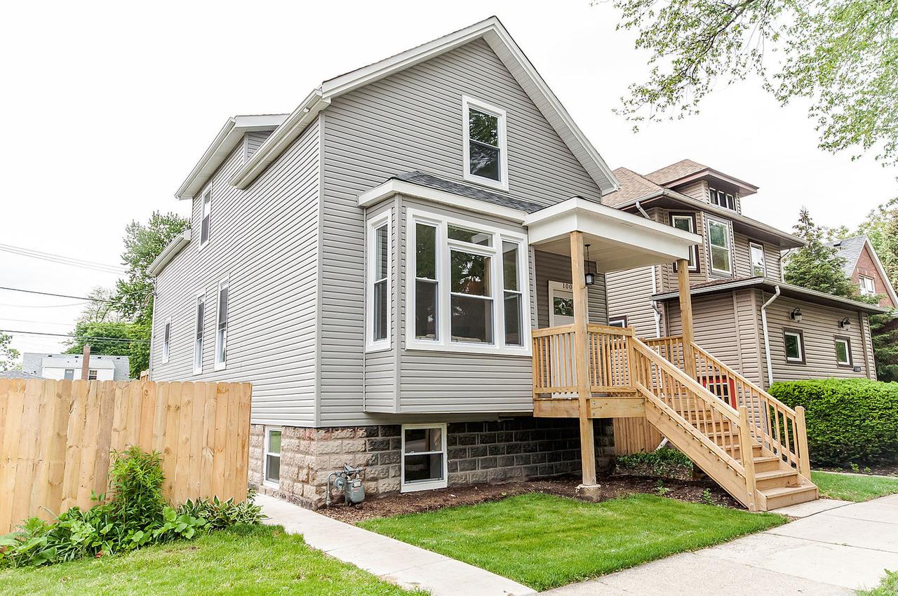 1009 Circle Ave., Forest Park, IL 60130