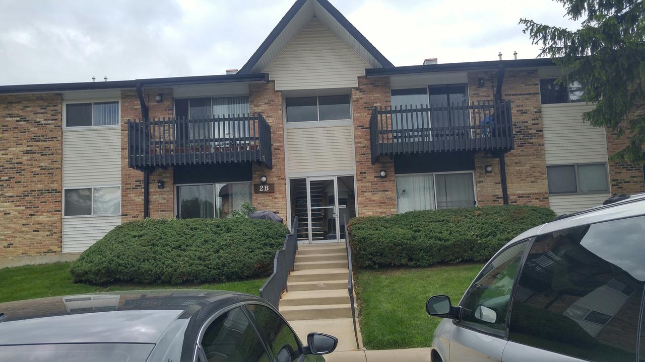 2B Kingery Quarter #207, Willowbrook, IL 60527