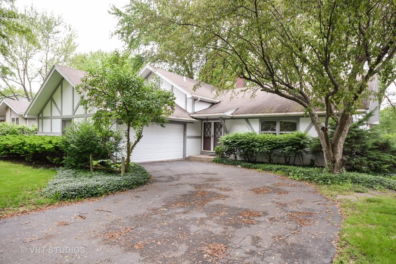 1008 Royal Saint George Dr., Naperville, IL 60563