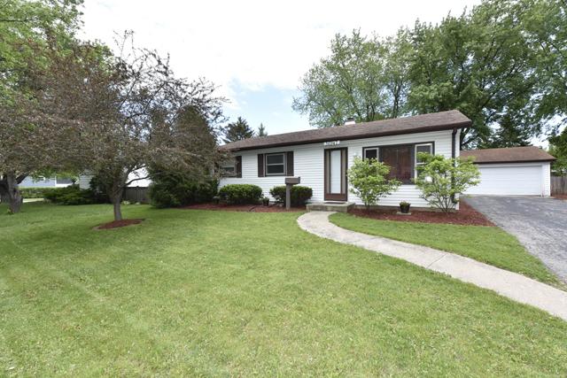 36947 N Grandwood Dr., Gurnee, IL 60031