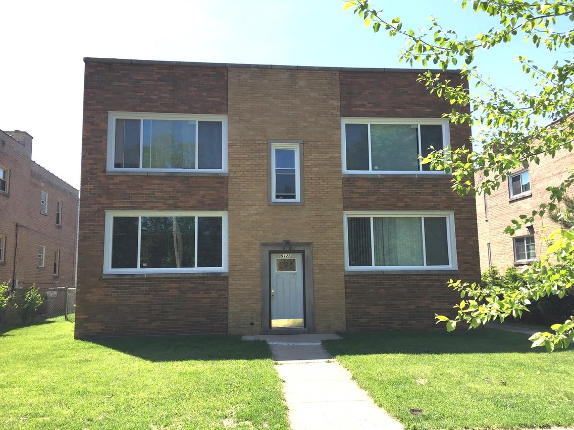 9126 Kilpatrick Ave., Skokie, IL 60076
