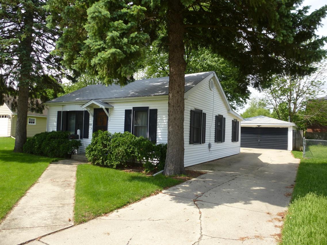 508 S Ben St., Plano, IL 60545