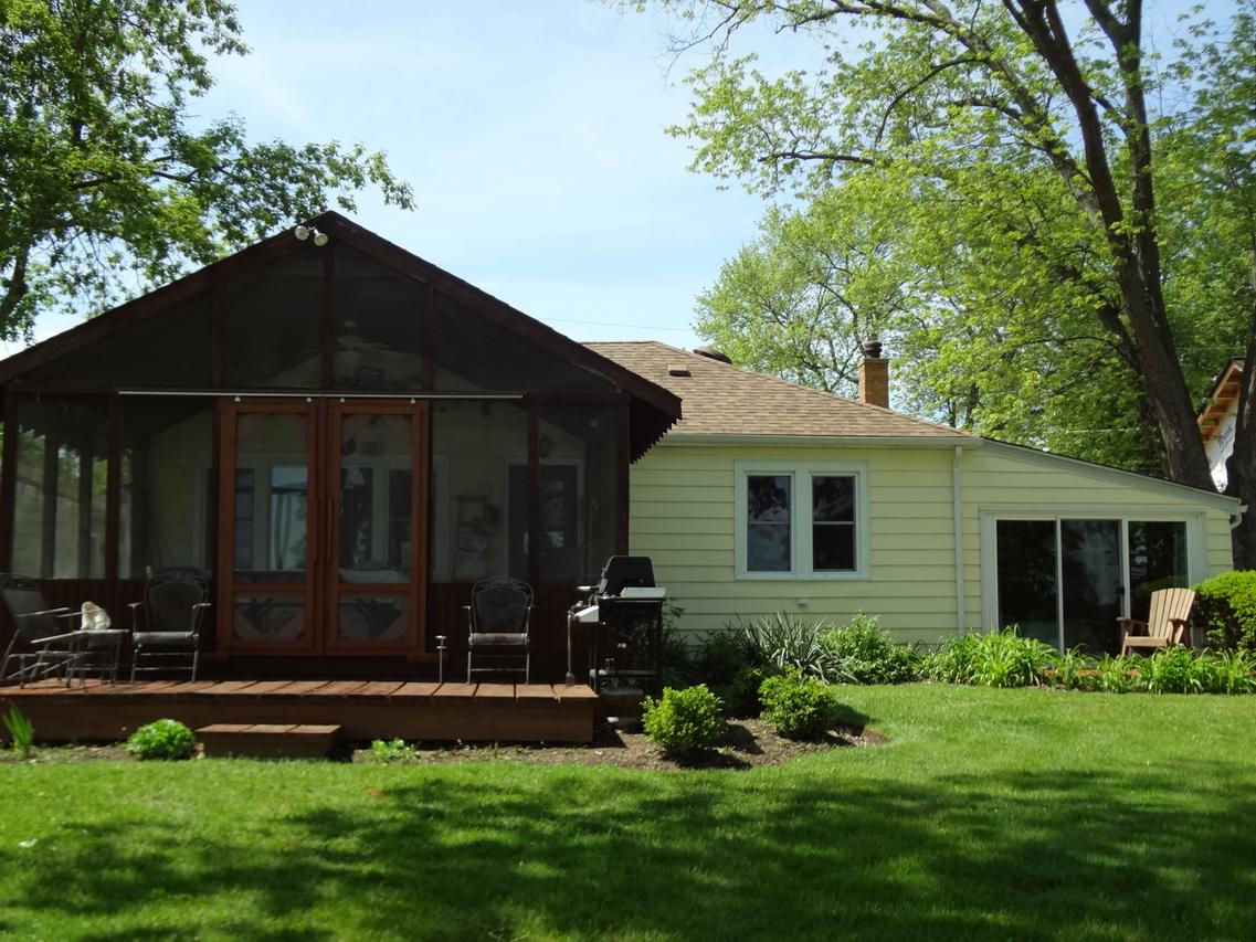 34441 N Circle Dr., Round Lake, IL 60073