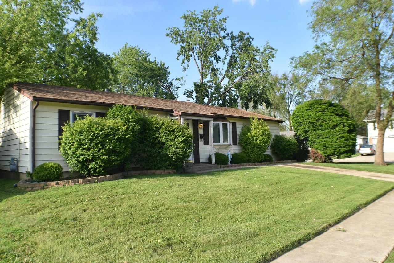 200 Pell Ave., Romeoville, IL 60446