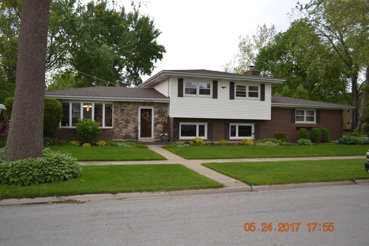 1116 E Park St., Arlington Heights, IL 60005