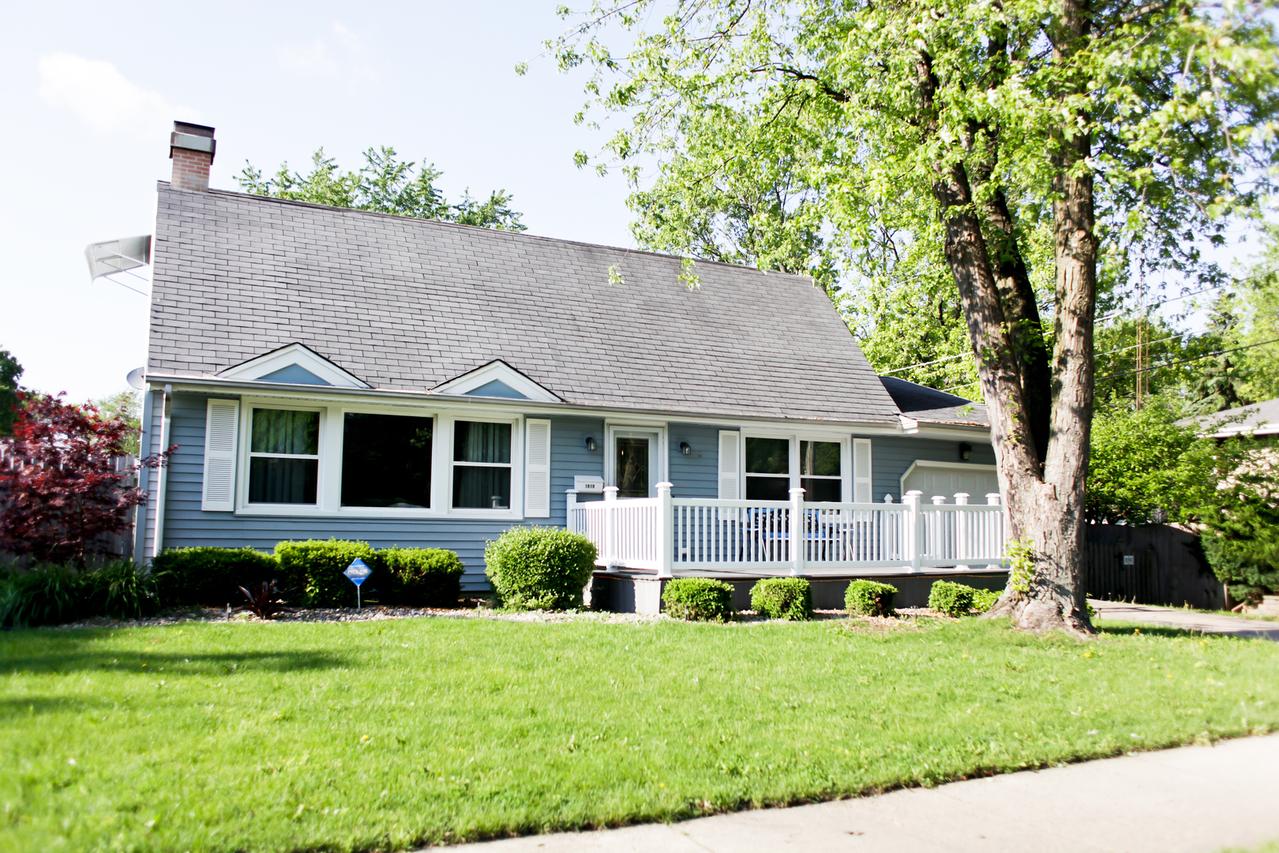 1919 Blueberry Ln., Aurora, IL 60506