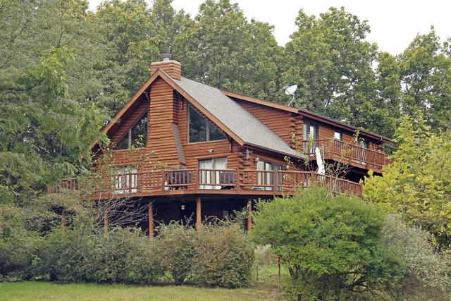 21 Clearwater Point, Putnam, IL 61560