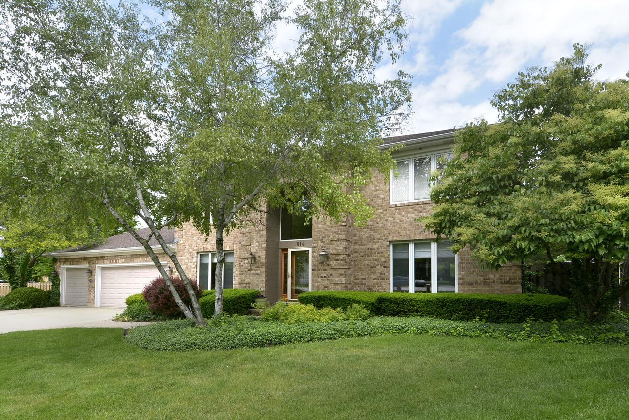 814 E Jennifer Ct., Arlington Heights, IL 60004