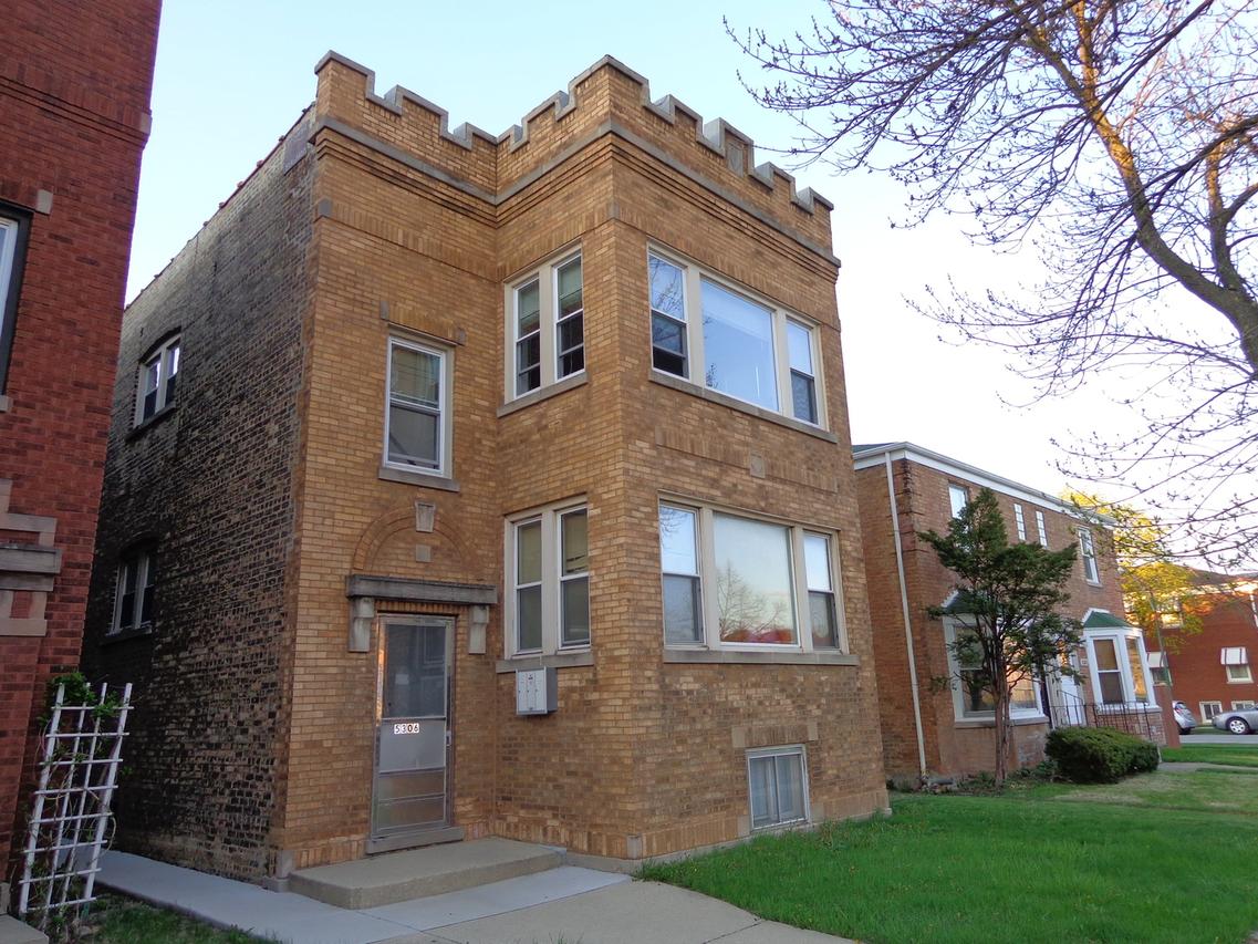 5306 W Foster Ave., Chicago, IL 60630