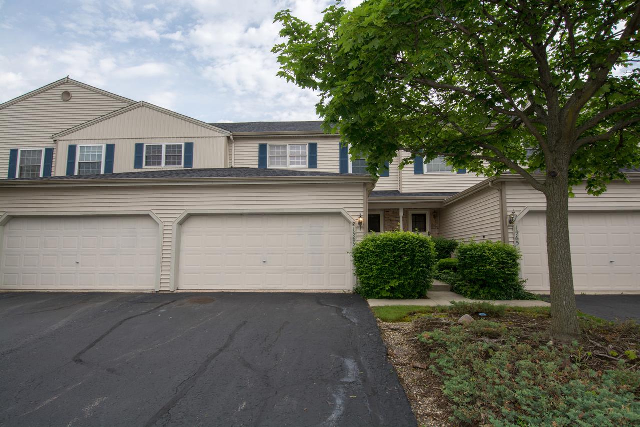 1969 Bayview Ln., Aurora, IL 60506