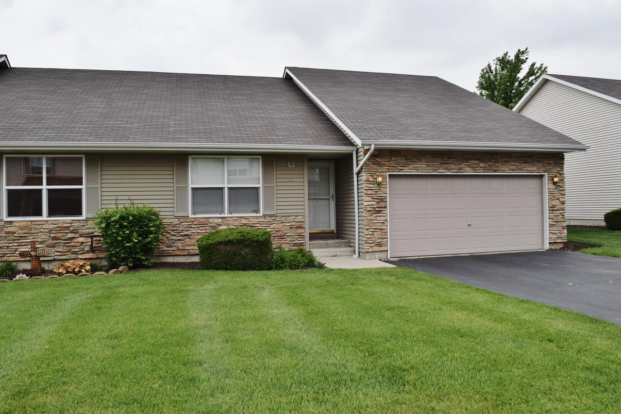1117 Rose Dr. #-, Sycamore, IL 60178