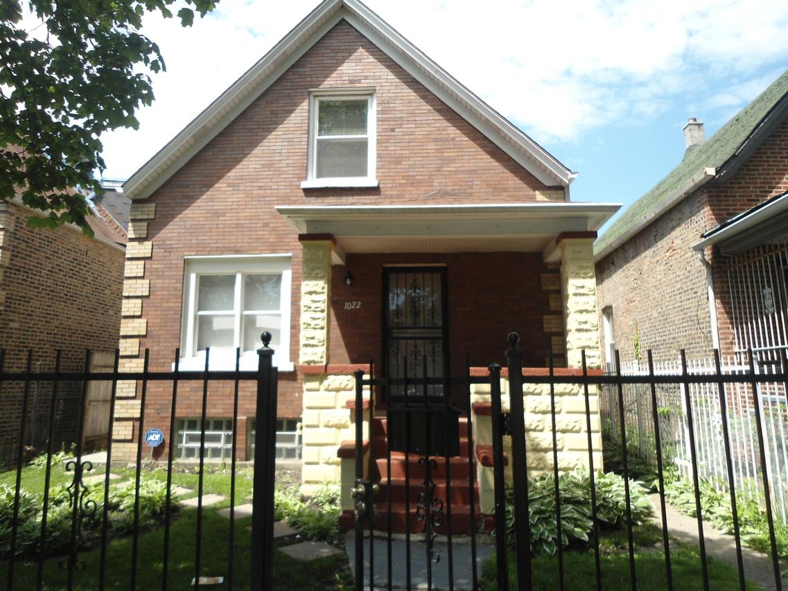 1022 N Karlov Ave., Chicago, IL 60651