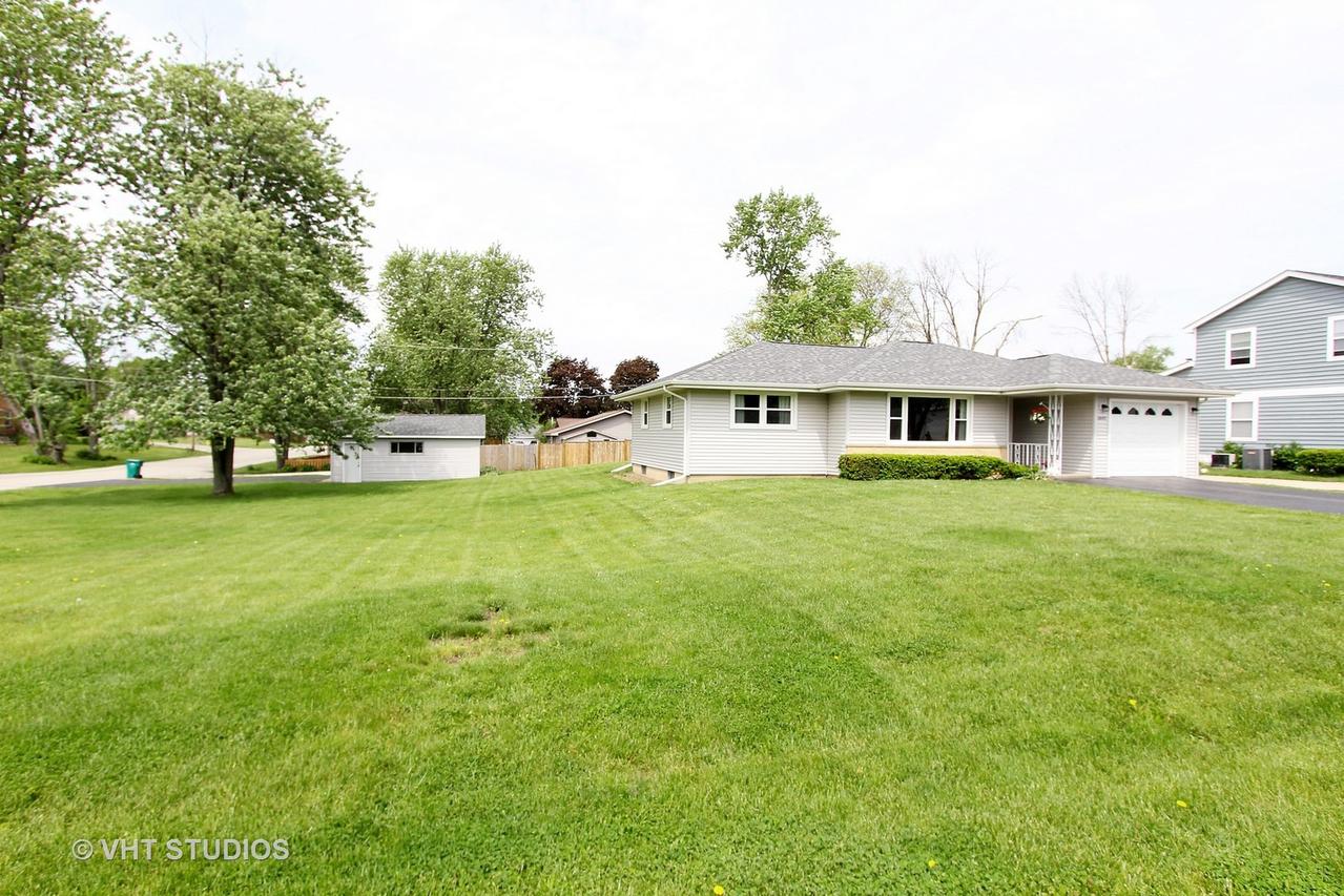 33192 N Park St., Grayslake, IL 60030