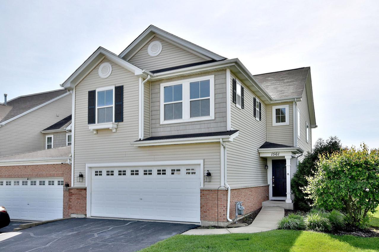 1561 Brompton Ln. #137, Crystal Lake, IL 60014