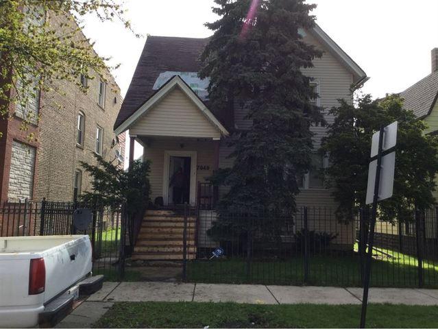 7949 S South Shore Dr., Chicago, IL 60617