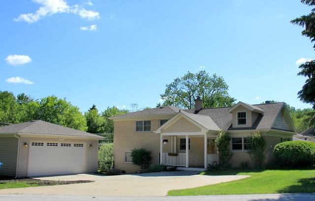2520 Maple Ave., Downers Grove, IL 60515