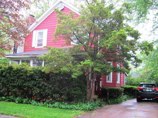 693 Woodlawn Ave., Lake Forest, IL 60045