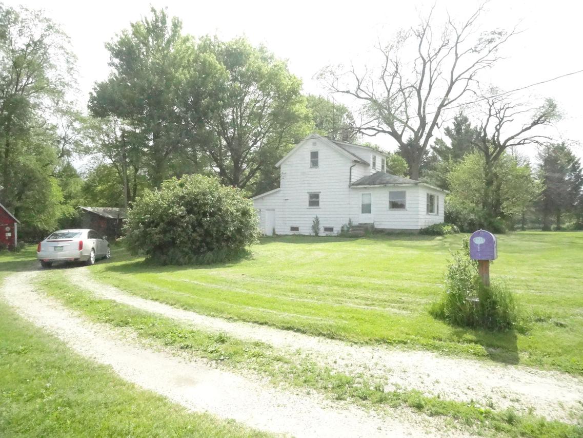 5718 Twombly Rd., Dekalb, IL 60115