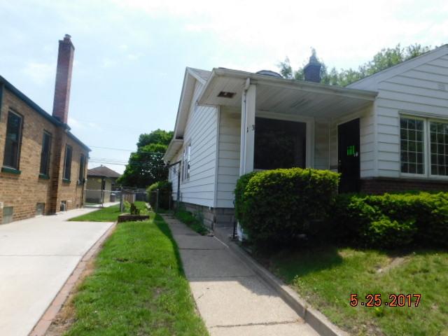103 Warren St., Calumet City, IL 60409