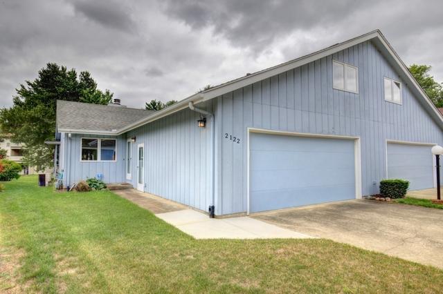 2122 Peach St., Champaign, IL 61820