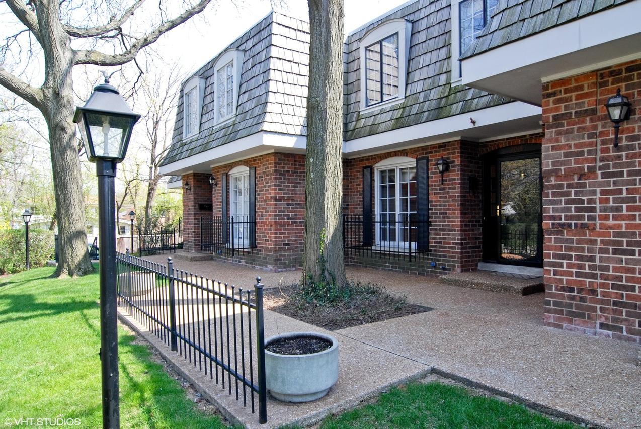 3019 Highland Ave., Wilmette, IL 60091