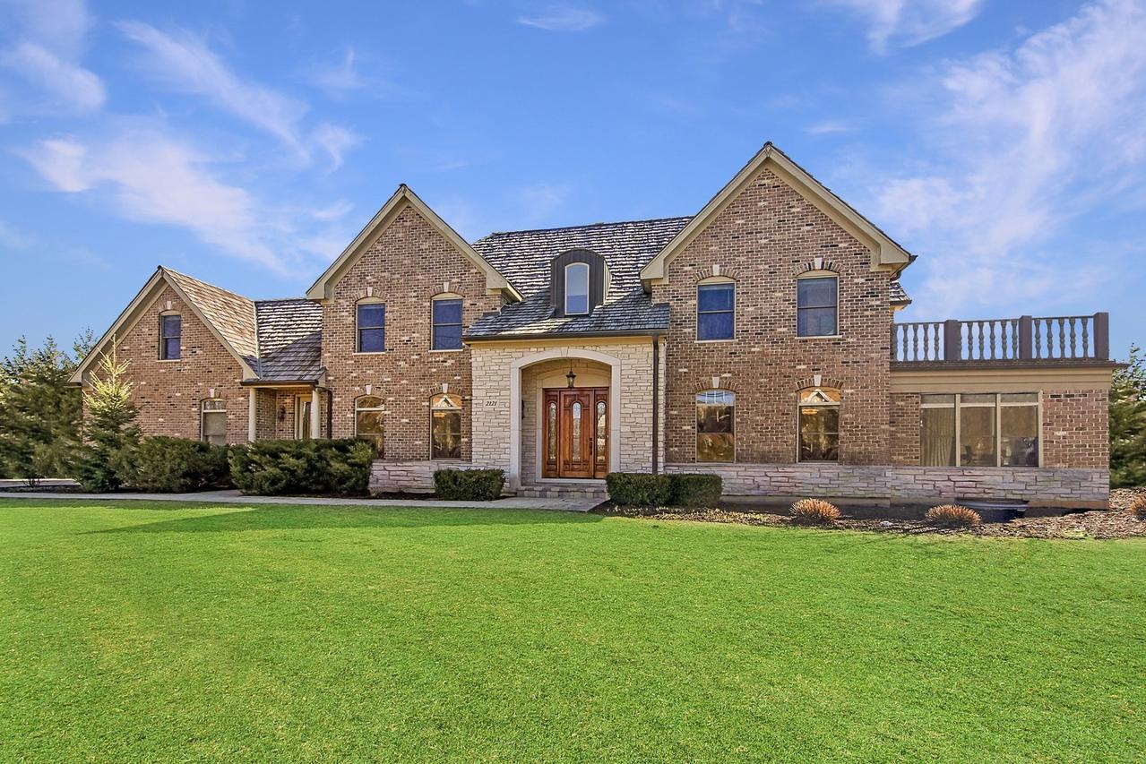 2121 Sunset Ridge Rd., Glenview, IL 60025