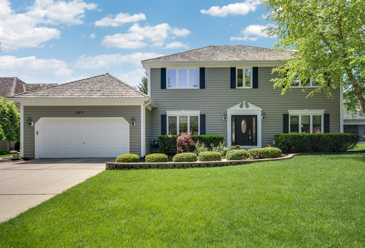 2471 Whitehall Ct., Aurora, IL 60504