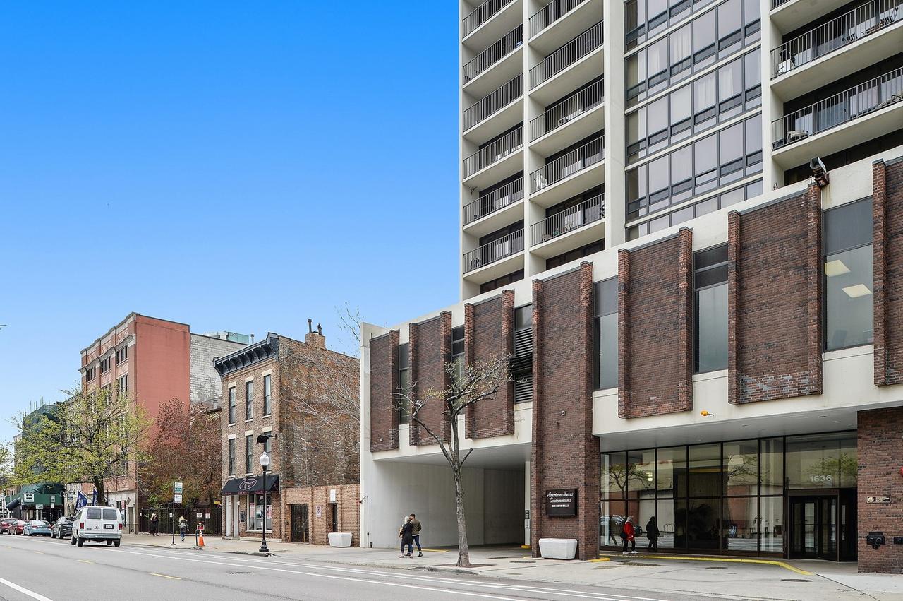 1636 N Wells St. #3201, Chicago, IL 60614