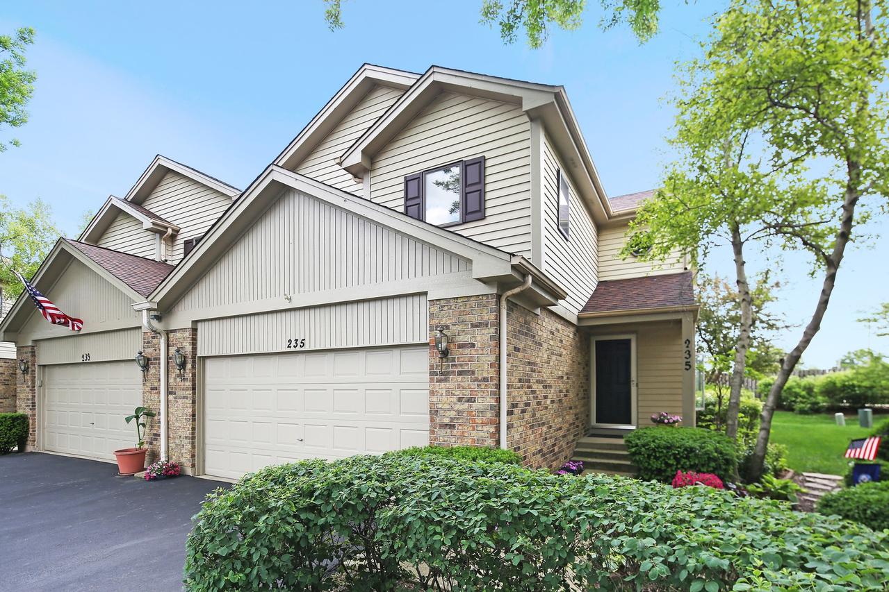 235 Carlisle Ave., Westmont, IL 60559