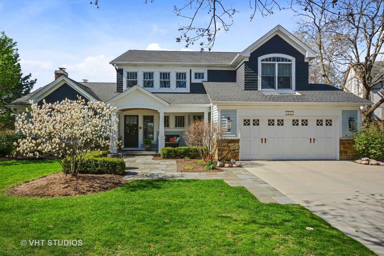 1423 Druid Hills Ct., Naperville, IL 60563