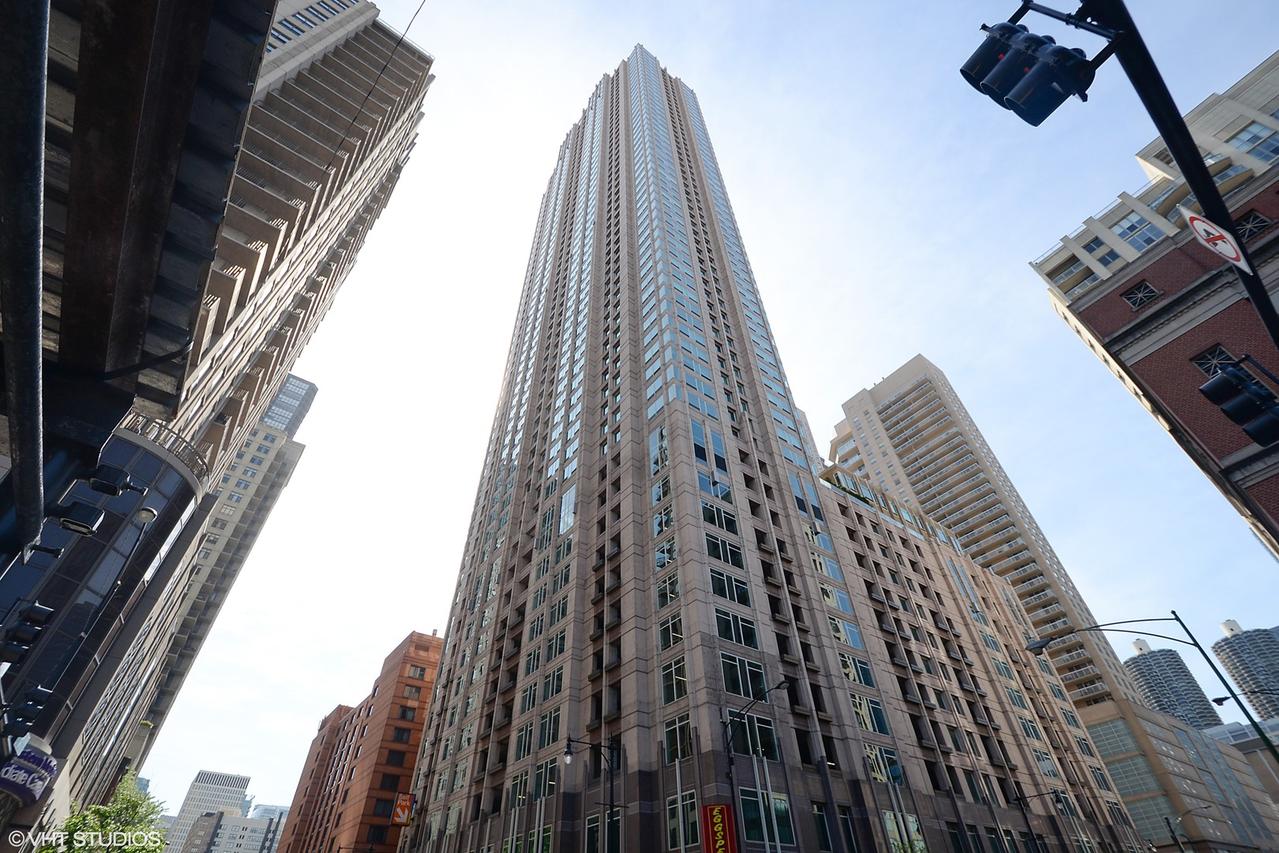 33 W Ontario St. #42A, Chicago, IL 60654