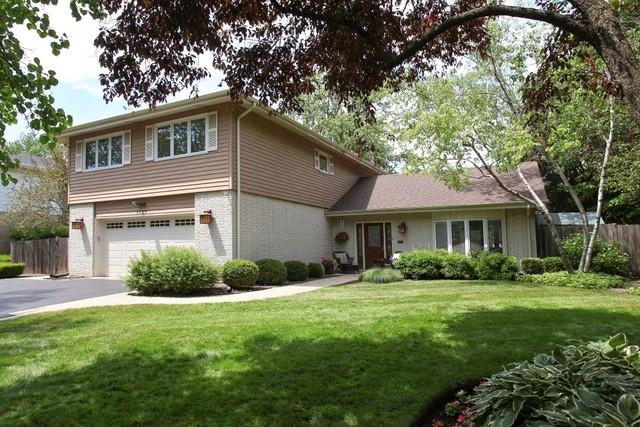 2620 Farnsworth Ln., Northbrook, IL 60062