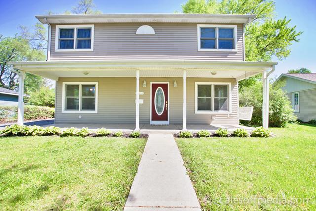 2804 Hawk Ln., Rolling Meadows, IL 60008