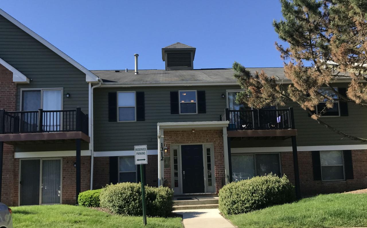 1312 Mc Dowell Rd. #101, Naperville, IL 60563
