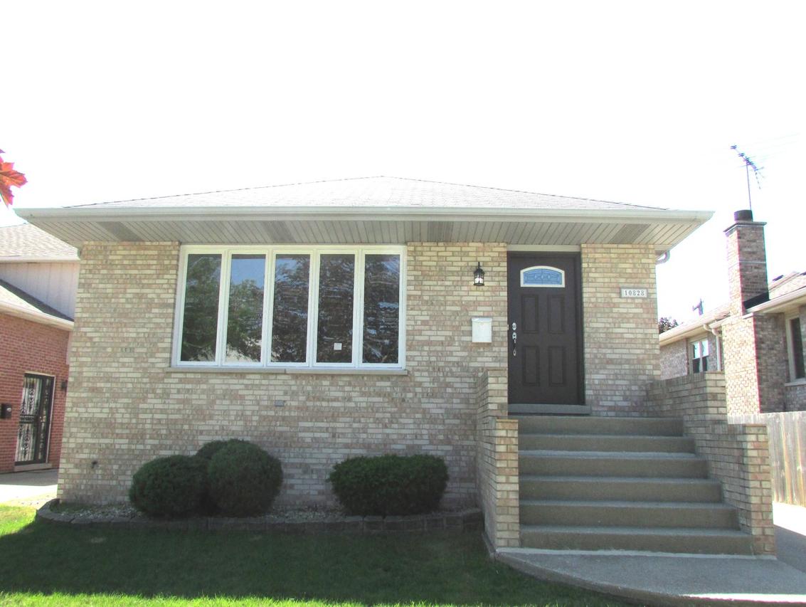 10828 S Avenue E, Chicago, IL 60617