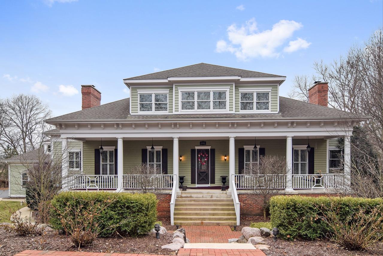 36W617 Crane Rd., St. Charles, IL 60175