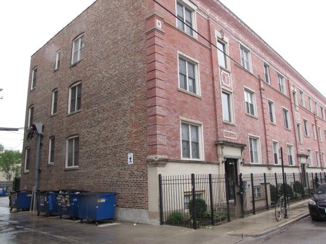 1161 E 61st St. #2, Chicago, IL 60637