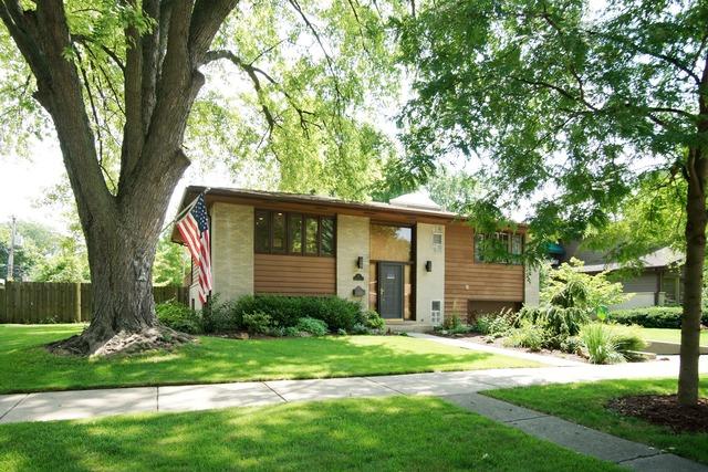 17 N Prindle Ave., Arlington Heights, IL 60004