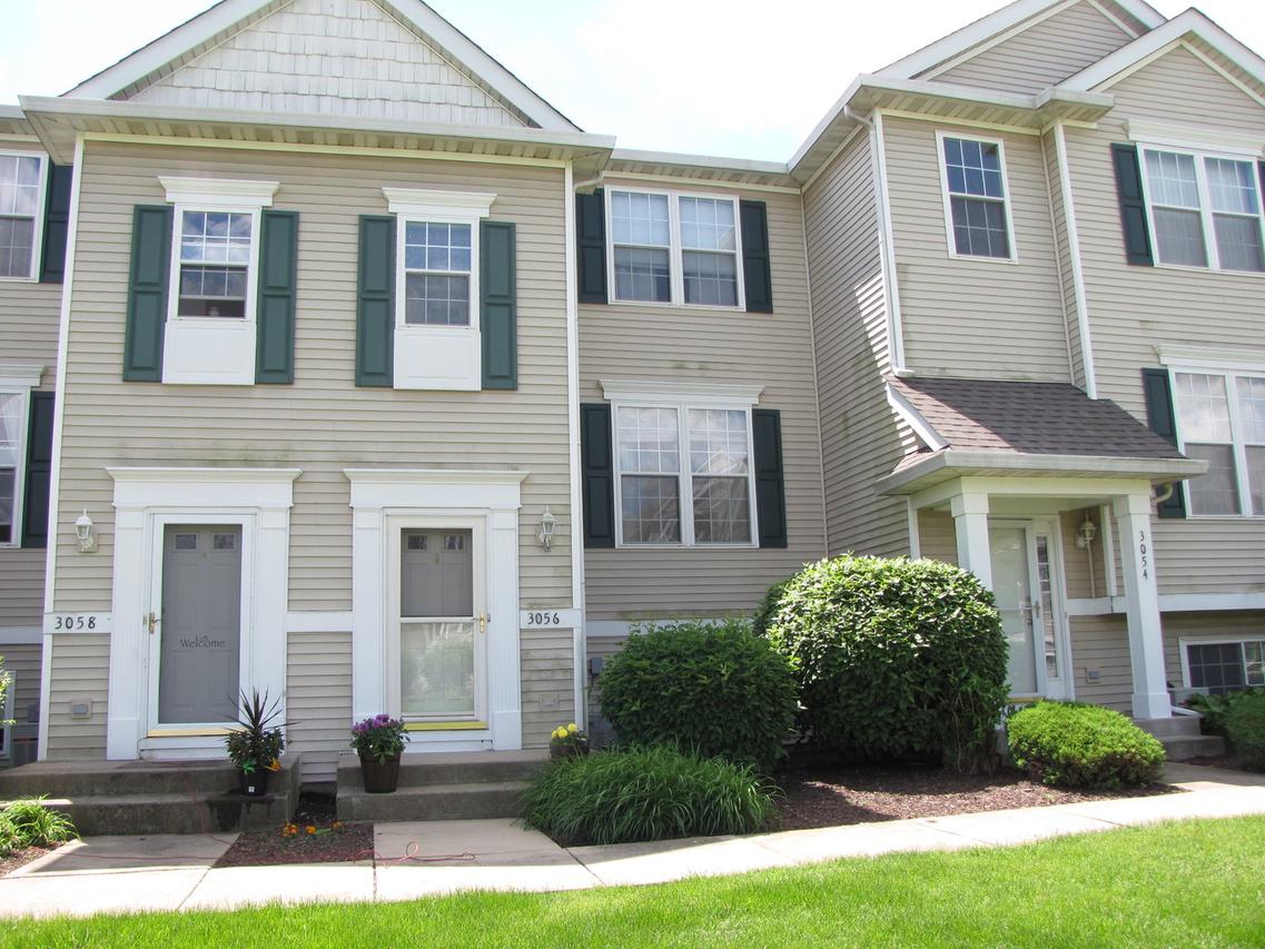 3056 Woodside Dr., Joliet, IL 60431