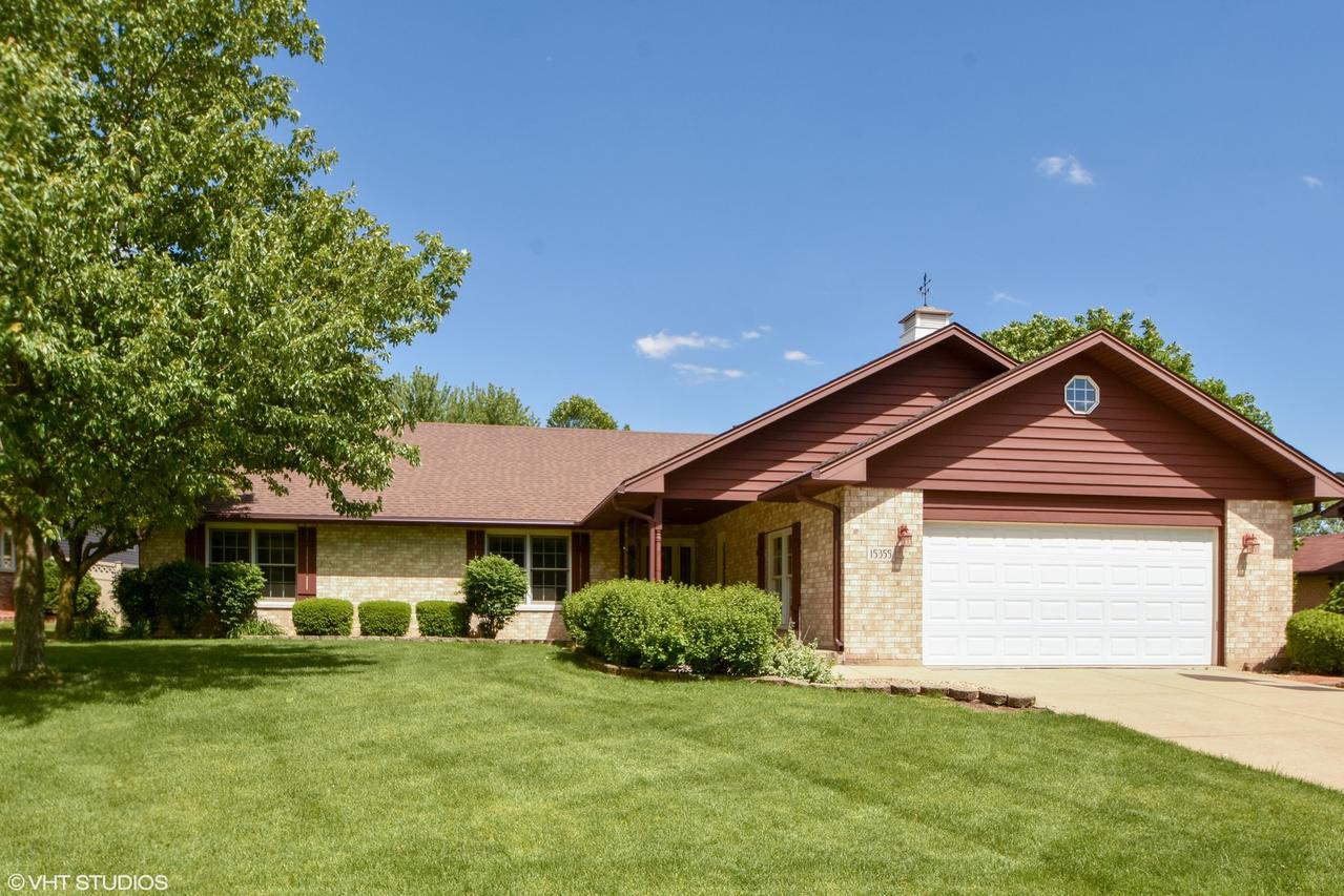 15355 S Baneberry Cir., Lockport, IL 60441