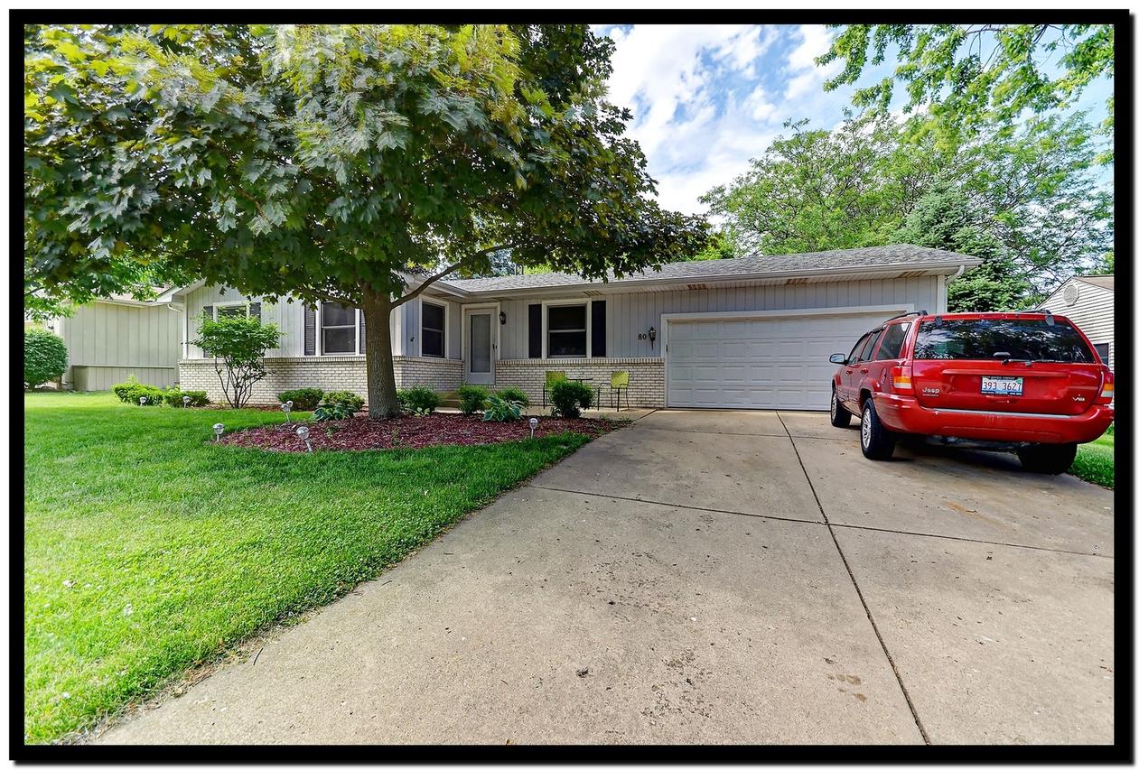 80 Joy St., Sugar Grove, IL 60554